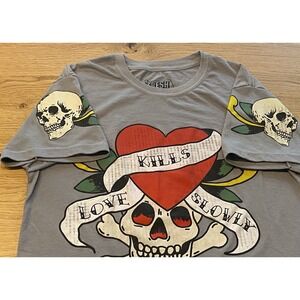 Fresh Laundry Dead Party Medium Gray T-shirt Unisex Skulls Love Kills Slowly Y2K